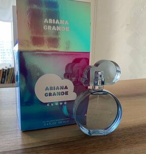 Ariana Grande  parfemy