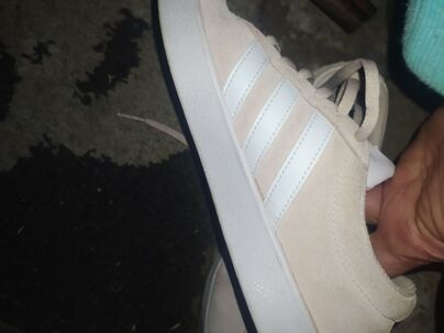 Tenisky Adidas dámske