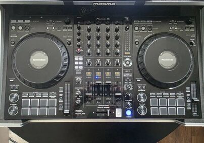Pioneer XDJ-XZ, Pioneer DJ OPUS-QUAD, Pioneer DDJ-FLX10