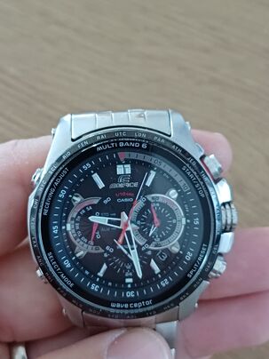 Casio EQW-M710DB-1A1ER