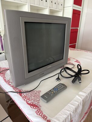 Darujem 25-ročný televízor Philips