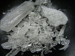 Kúpte si metamfetamín, GHB, fentanyl, efedrín, mefedrón, kokaín, MDMA, zol