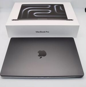 Nový skladový Apple MacBook Pro 14-palcový M4, MacBook Air
