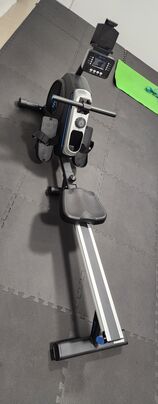 Veslovací trenažér