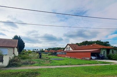 Predaj STP (1042 m2) v obci Feketeerdö v Maďarsku