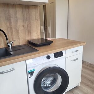 Ponúkame na prenájom príjemnú garsónku v mestskej časti Brat