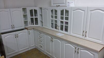 Retro rohová kuchynská linka 160 x 280 cm