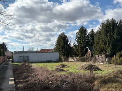 Stavebný pozemok so stavebným povolením – Zálesie