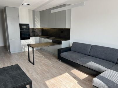 Novostavba 3-iz. bytu Bytča, 68 m2, balkón 13 m2.