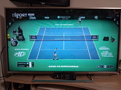 Predám 3D Full HD LED SMART PANASONIC TX-47AS740E