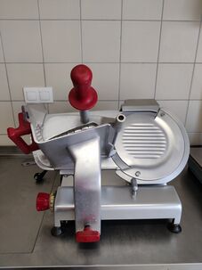 Nárezový stroj Berkel RPM 301CE