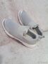 Nove damske sedo-strieborne slip-on tenisky