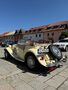 Veterán MG vyrobený 1952, na bielych ŠPZ